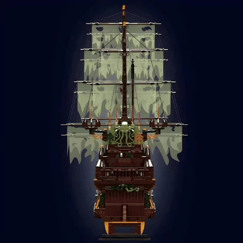 The Ultimate Pirate Ship | 4362pcs - WorldsBricks