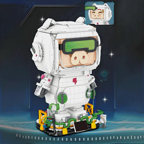 Space Piglet | 2084pcs - WorldsBricks