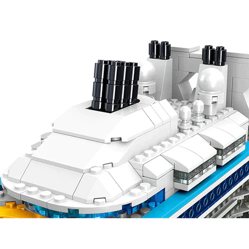 Cruise Liner | 2427pcs - WorldsBricks
