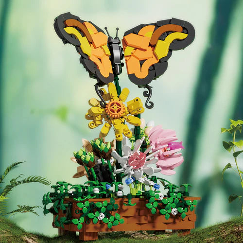 Butterfly Garden | 688pcs - WorldsBricks