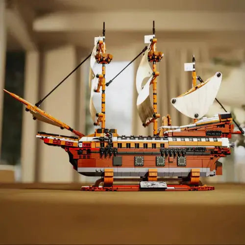 Mayflower Pirate Ship | 2076pcs - WorldsBricks
