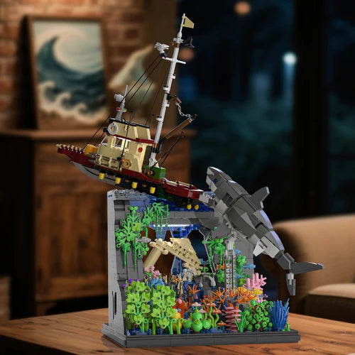 Giant Shark Attack | 2934pcs - WorldsBricks